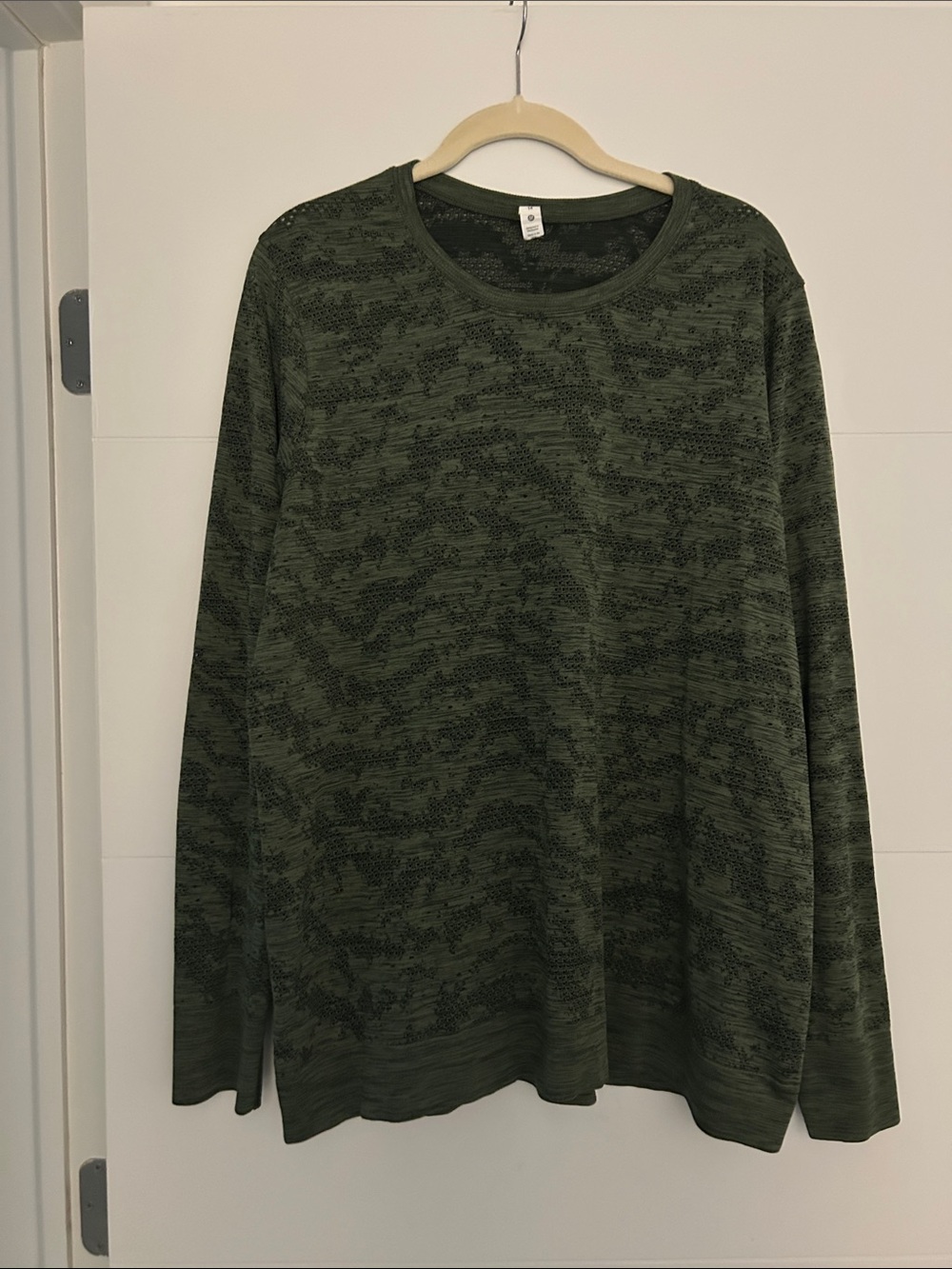 Lululemon Women’s Dark Olive Long-Sleeve shirt size 14